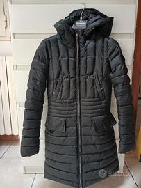 Piumino nero donna Peutery vera piuma d'oca