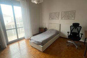 N.1 camera singola per studentesse Forlì centro