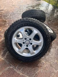 Gomme michelin 4 stagioni mercedes Vito 205/65R16