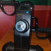 PEDALIERA GAMBE-BRACCIA  DECATHLON  MANUALE