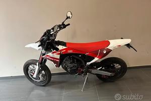 moto fantic motor
