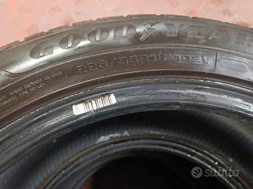 N.4 gomme come nuove fatto 3.000 chilometri