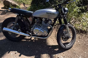 Suzuki gs 400