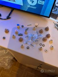 Varie maniglie in legno per cassettiera/scrivania