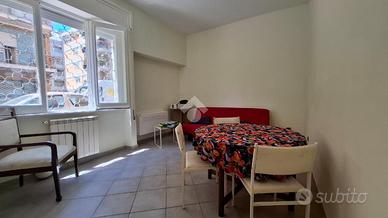 2 LOCALI A ROMA