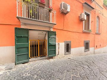 DEPOSITO A NAPOLI
