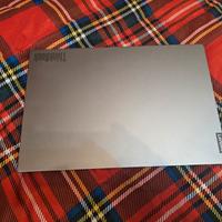 Lenovo Thinkbook 15" i3 512gb SSD 16gb ram