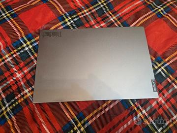 Lenovo Thinkbook 15" i3 512gb SSD 16gb ram