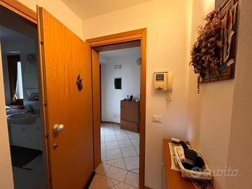 APPARTAMENTO MONOLOCALE ARREDATO CON GARAGE FR....