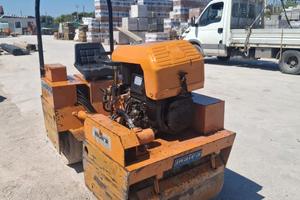 Mini rullo vibrocompattatore Bitelli usato