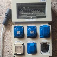 quadretto elettrico 220 volt prese
