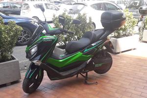 Scooter elettrico Hurba Street Raptor 250