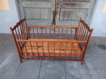 Lettino Legno Massello Stile Retrò