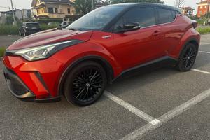 Toyota C-HR 2.0 Hybrid E-CVT Style