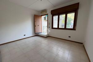 MONOLOCALE A PALERMO