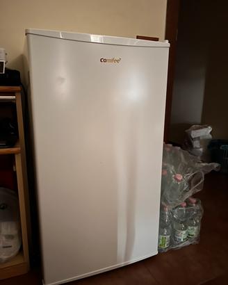 Frigo comfee 93L