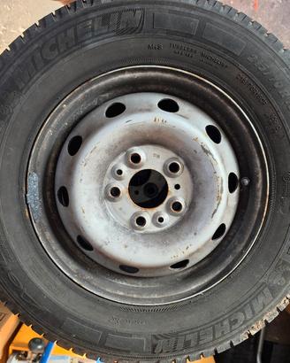 4 cerchi in ferro gommati  15"  Fiat Ducato x250