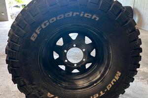 Gomma + cerchio fuoristrada Mud Terrain 285/75 R16