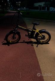 Bici elettrica MiniMax Argento