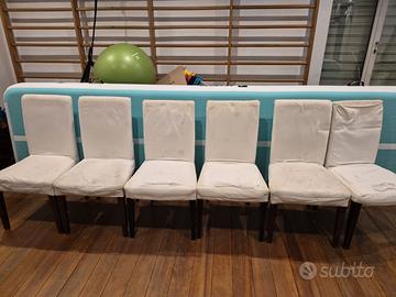Set di 6 sedie IKEA Bergmund con fodera bianca