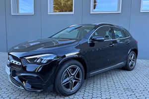 Mercedes GLA-H247 2023 - GLA 180 AMG Line Pr U8537