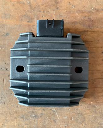 Regolatore di tensione Yamaha T-Max