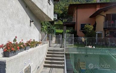 Immobile in asta di 229 m² con 3 locali e box auto