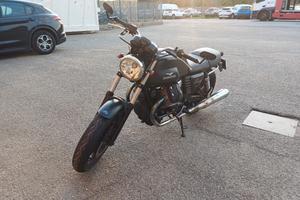 Moto Guzzi V7 stone 