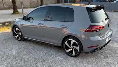 Volkswagen Golf 7.5 R-Line Automatica Full