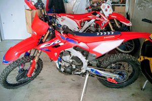 Honda CRF 450cc enduro