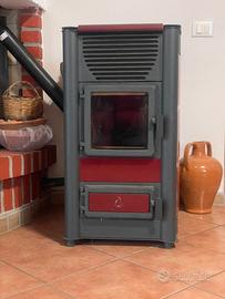 Idrostufa a pellet Pasian 14–15 kW + 5 m di tubi