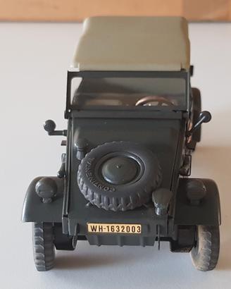 Kubelwagen - Croce rossa - 1/24