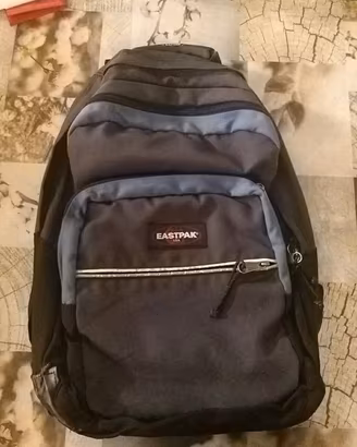 Zaino eastpak blu