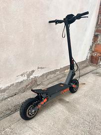 monopattino elettrico