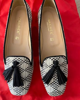 Scarpe nuove n.39