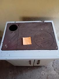 Stufa a legna con forno Arce