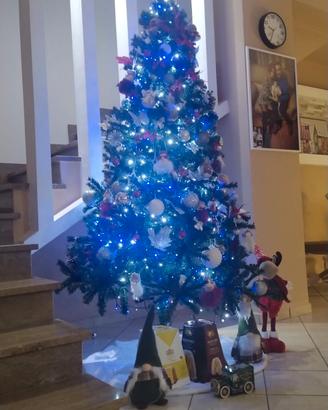 albero di Natale 210 cm