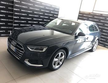 Audi A4 40 TDI quattro S tronic Business Advanced