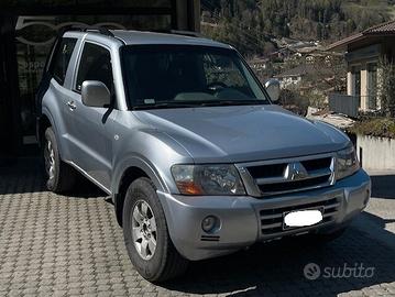 Mitsubishi Pajero 2.5 TDI GLX anno 2004
