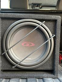 Subwoofer Alpine 800W + Amplificatore Spectron