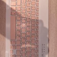 Tastiera Bluetooth rosa