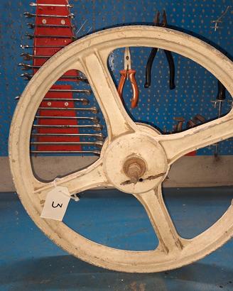 Cerchione anteriore piaggio si 3