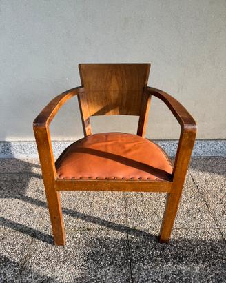 Poltroncina Art Déco anni ‘30 in legno e pelle