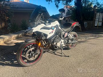 Bmw F750GS bianca del 2018