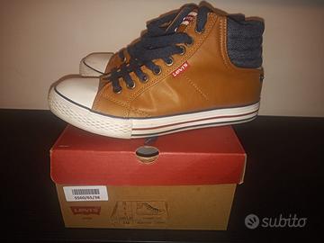 Scarpe Levi' s Kids nr. 38