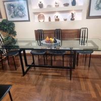 Tavolo in cristallo per salone o sala riunioni