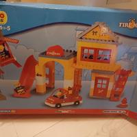 Caserma dei pompieri, costruzioni compatibili Lego