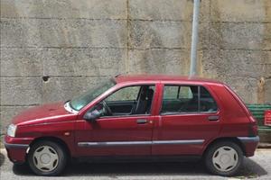 Renault Clio 1.2