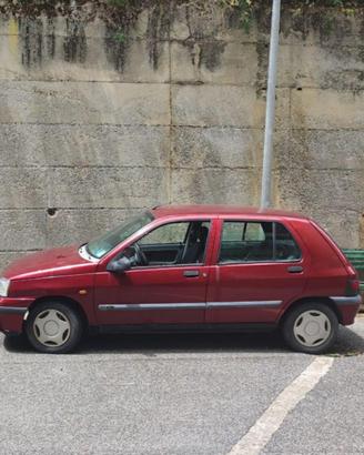 Renault Clio 1.2