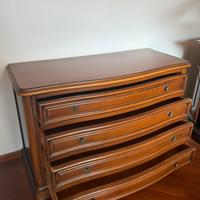 Casettiera stile classico